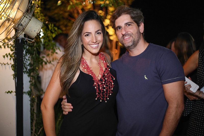  Anna Fernandes e Mauro Menezes                 